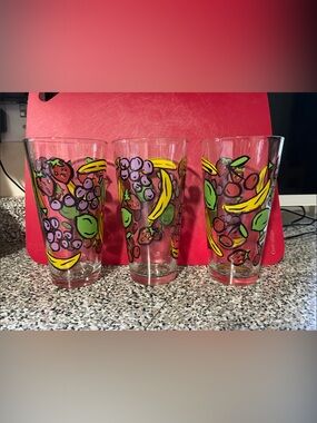 Source Unknown Fruit Pattern 16 Oz. Glasses